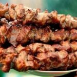 ღორის მწვადი ჩხირზე