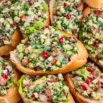 ბრუსკეტა გუაკამოლე